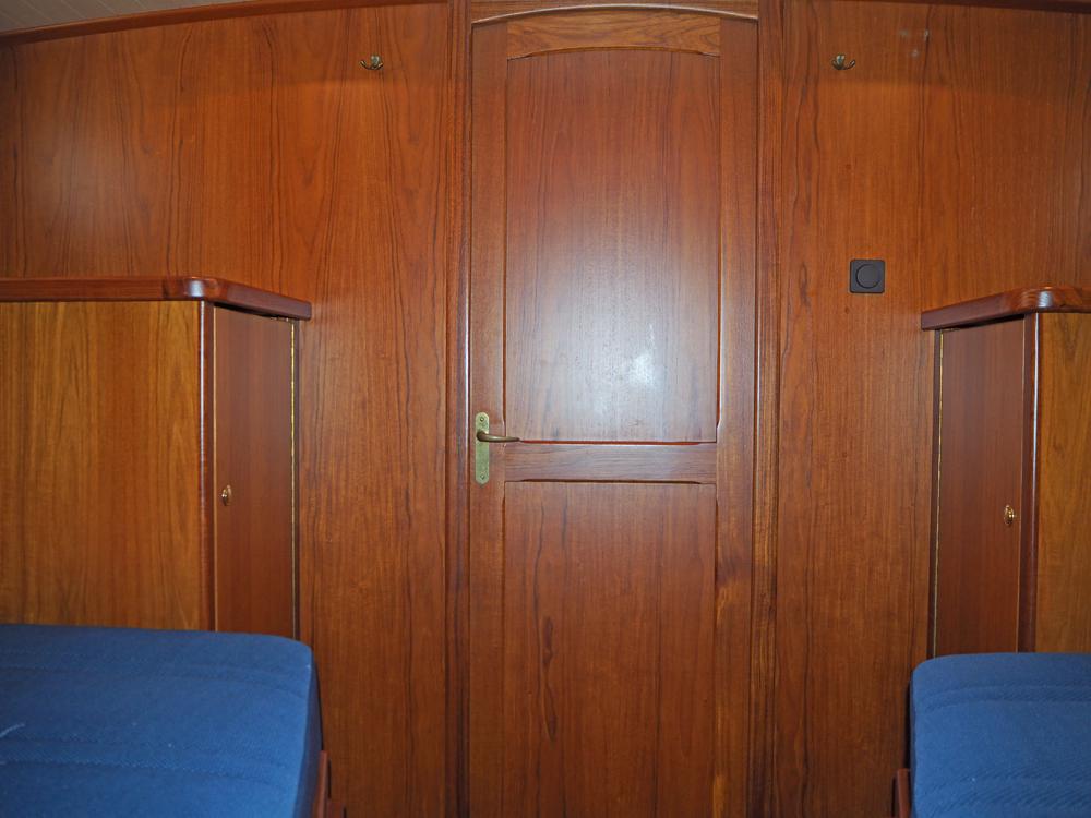 Fore ship, Accommodation